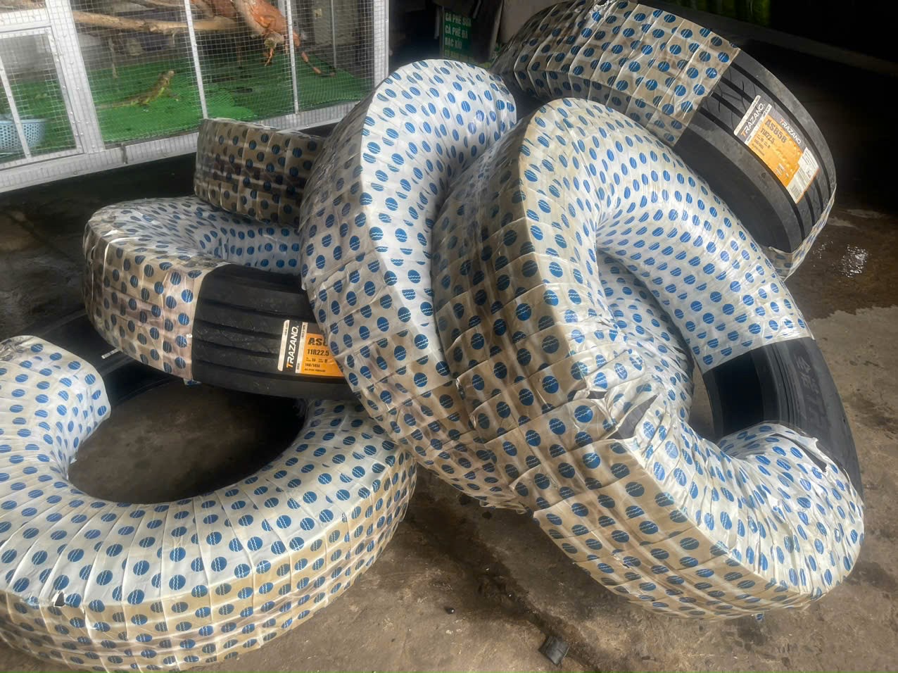 Tại sao cần thay vỏ xe ô tô chất lượng?